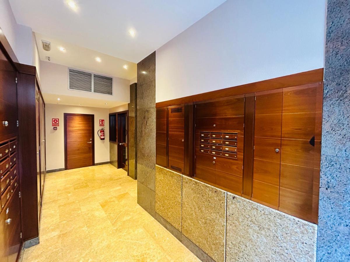 Yalta Apartments Gijon Luaran gambar